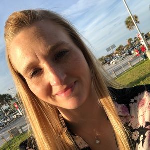 Meet your Posher, Erica